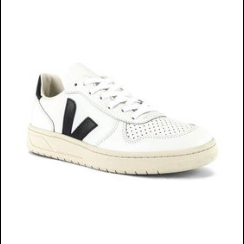 Veja V-10 Sneakers
